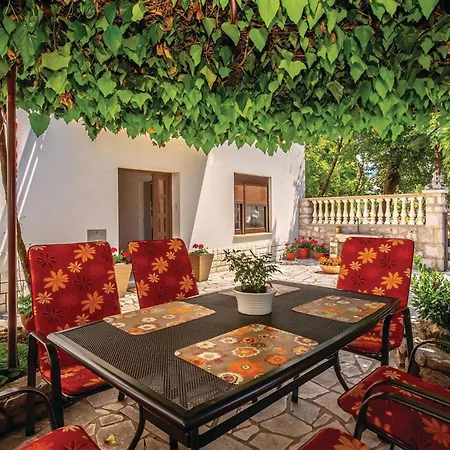 3 Bedroom Gorgeous In